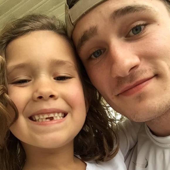 Meet your Posher, Justin - Picture 1 of 1